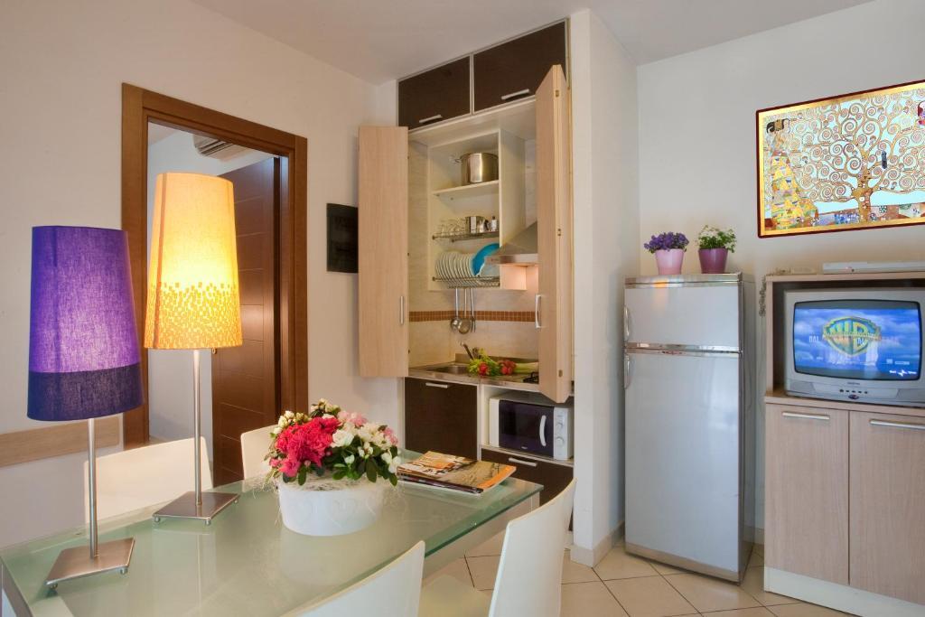 Residence Il Tulipano Riccione Habitación foto